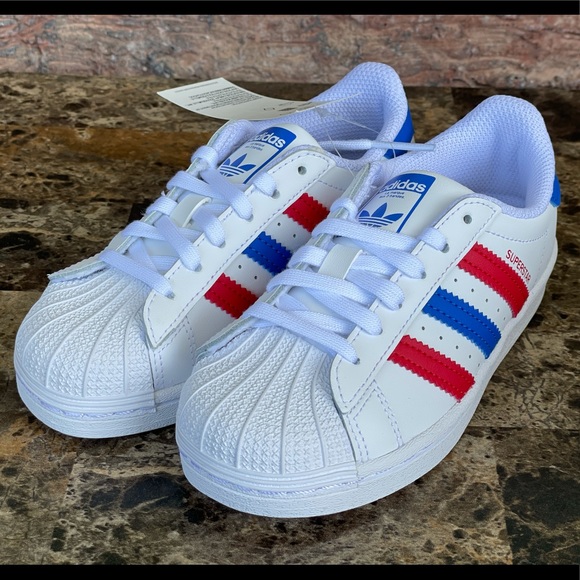adidas Originals Little Kids Superstar sneakers - Picture 9 of 10
